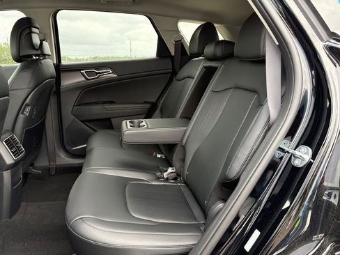 New 2026 Kia Sportage EX image 15