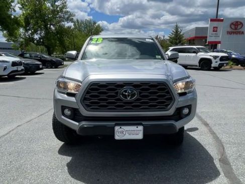 Certified 2023 Toyota Tacoma TRD Off-Road AWD/4WD image 3