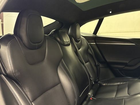 Used 2021 Tesla Model S Long Range image 26