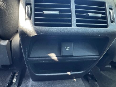 Used 2020 Jaguar E-PACE AWD/4WD image 13