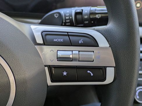 New 2026 Hyundai Tucson SE image 27