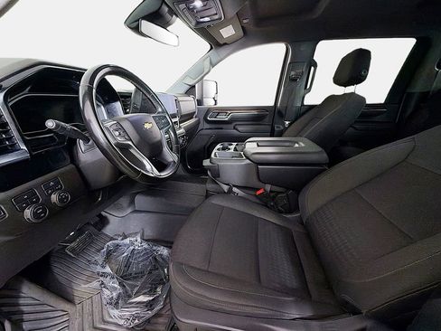 Used 2024 Chevrolet Silverado 2500 LT image 19