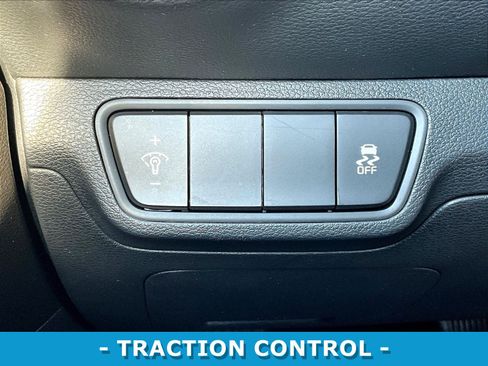 Used 2024 Kia Forte LXS FWD image 35