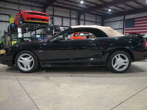 Used 1995 Ford Mustang GT RWD image 23