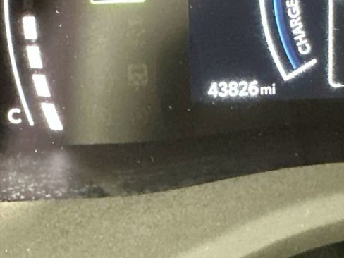 Used 2025 Toyota Camry LE image 14