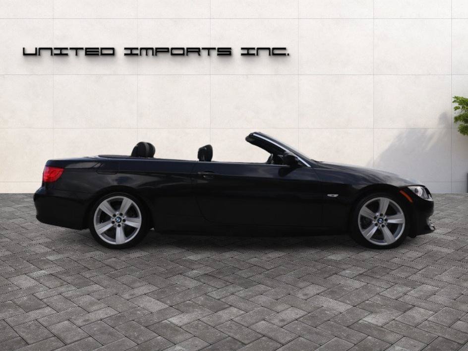 Used 2011 BMW 328i Convertible RWD image 6