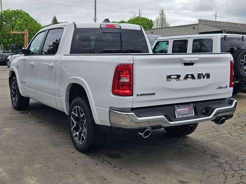 New 2026 RAM 1500 Laramie AWD/4WD image 5