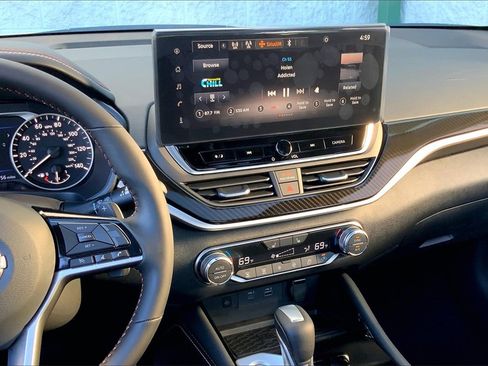 New 2025 Nissan Altima 2.5 SR w/ SR Premium Package image 6