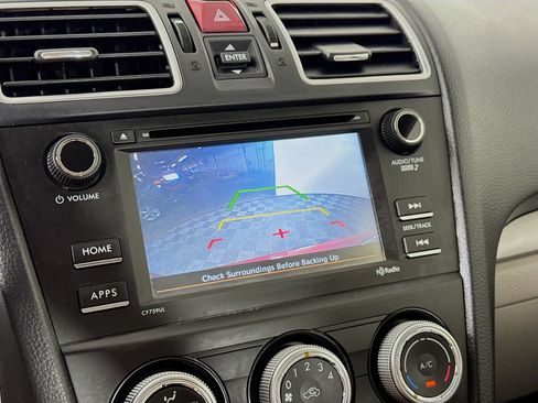 Used 2018 Subaru Forester 2.5i AWD/4WD image 13