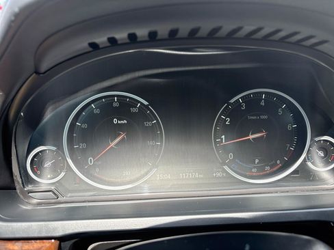 Used 2014 BMW ALPINA B7 RWD image 5