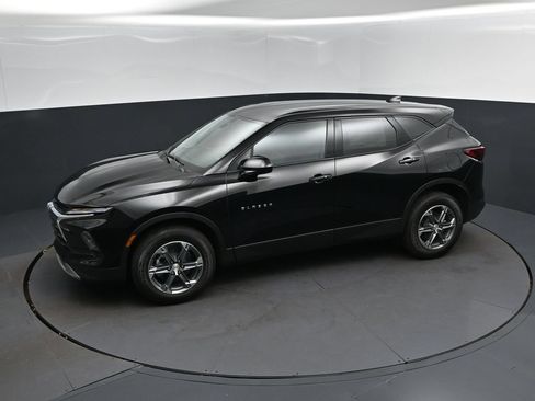 New 2026 Chevrolet Blazer LT FWD image 31