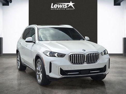 Used 2024 BMW X5 xDrive40i AWD/4WD image 6