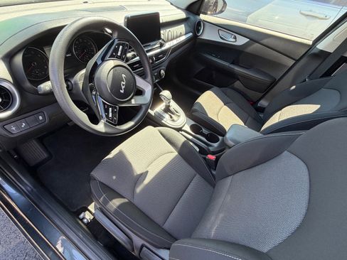Certified 2024 Kia Forte LXS w/ LXS Technology Package image 6