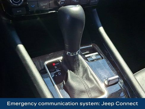 Used 2025 Jeep Compass Limited AWD/4WD image 11