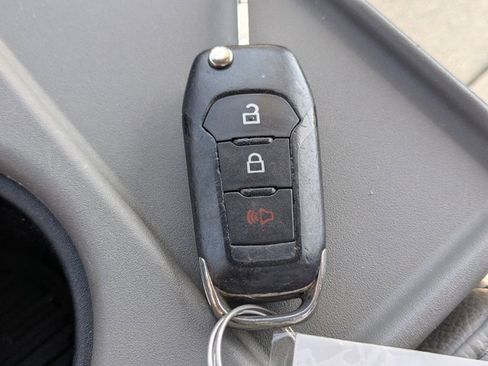 Used 2018 Ford F150 XL w/ Equipment Group 101A Mid image 25