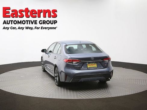 Used 2021 Toyota Corolla SE w/ SE Premium Package FWD image 60