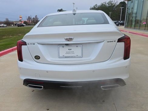 Used 2025 Cadillac CT5 Premium Luxury image 4