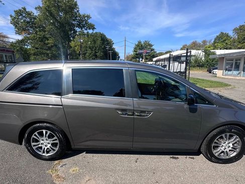 Used 2013 Honda Odyssey EX-L image 4