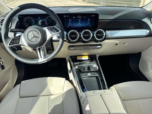New 2026 Mercedes-Benz GLB 250 image 8