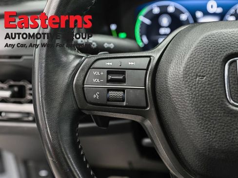 Used 2025 Honda Accord Sport image 15