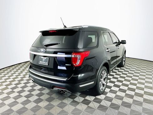 Used 2019 Ford Explorer Platinum AWD/4WD image 9