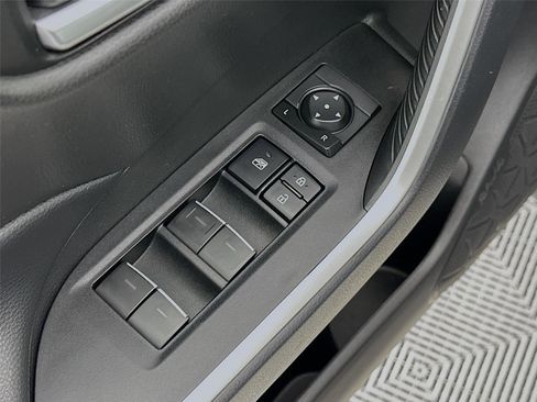 Certified 2025 Toyota RAV4 XLE image 18