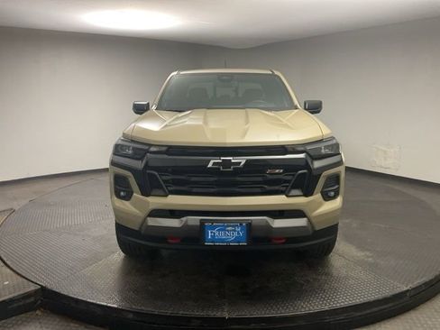 Certified 2024 Chevrolet Colorado Z71 w/ Z71 Convenience Package 2 image 2