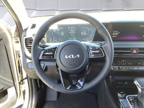 Used 2026 Kia Seltos S FWD image 9