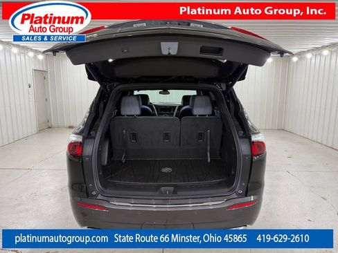 Used 2023 Buick Enclave Essence w/ Experience Buick Package FWD image 46