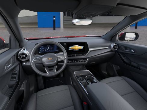 New 2026 Chevrolet Equinox LT w/ Convenience Package II FWD image 15