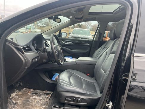 Used 2019 Buick Enclave Premium w/ Experience Buick Package FWD image 8