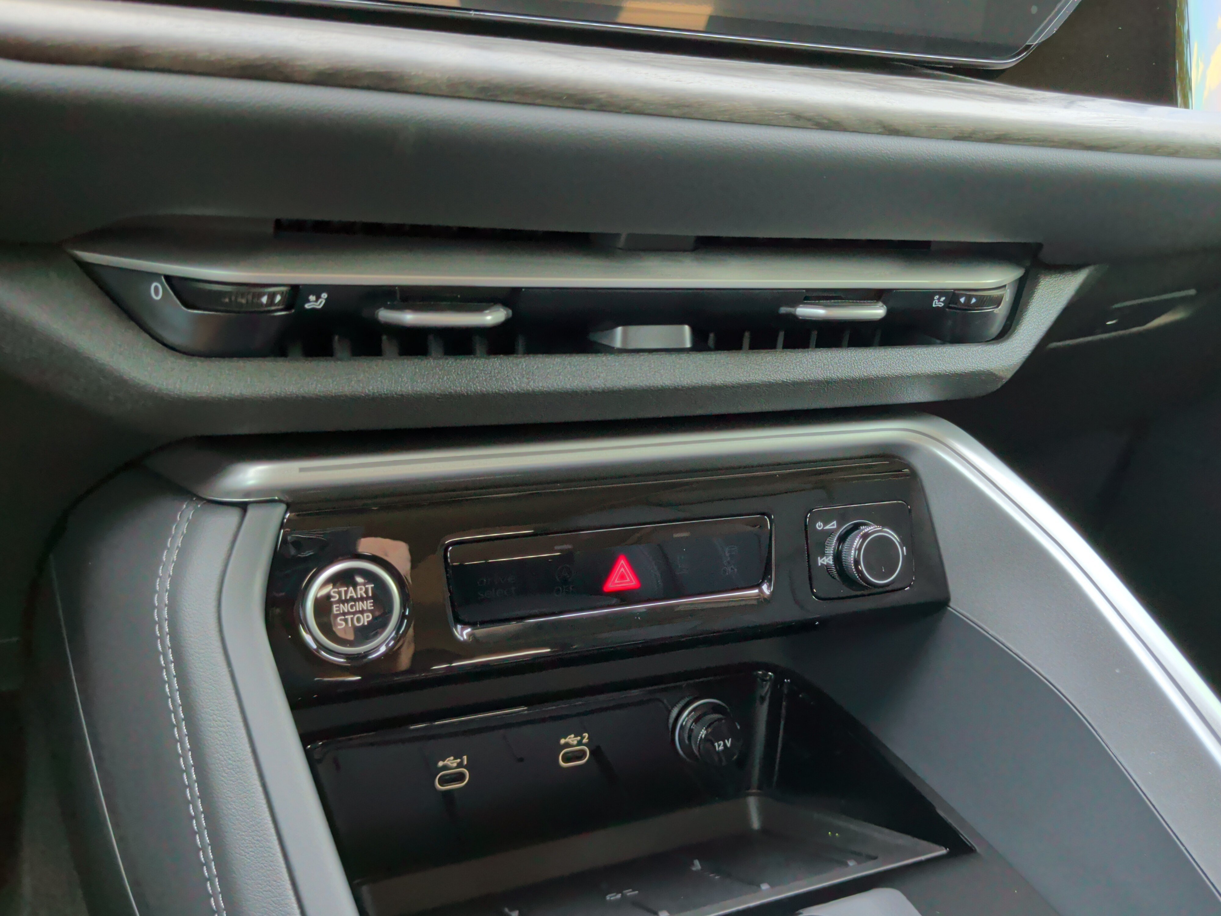 New 2026 Audi Q5 Premium Plus AWD/4WD image 19