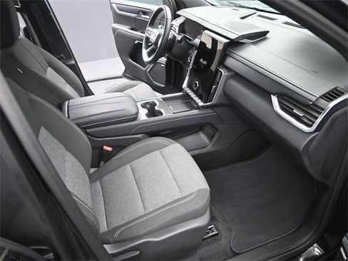 Certified 2025 GMC Acadia Elevation image 19