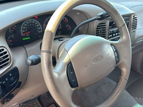 Used 2001 Ford F150 4x4 SuperCrew image 21