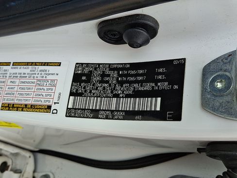 Used 2015 Toyota 4Runner SR5 Premium AWD/4WD image 26