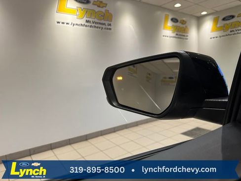 Used 2024 Chevrolet Equinox LT AWD/4WD image 13