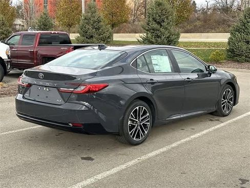 New 2026 Toyota Camry XLE image 30