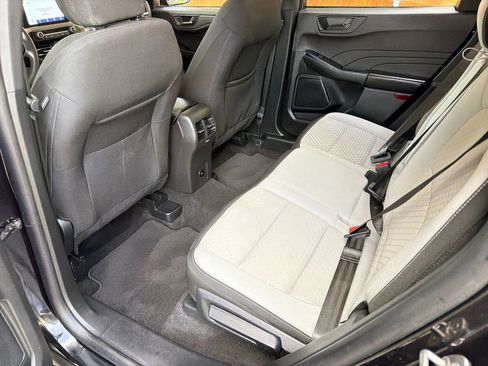 Used 2025 Ford Escape Active FWD image 28