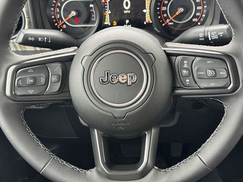 New 2026 Jeep Gladiator Sport AWD/4WD image 12