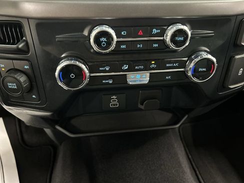 Used 2025 Ford F150 XLT w/ Equipment Group 301A Standard AWD/4WD image 16