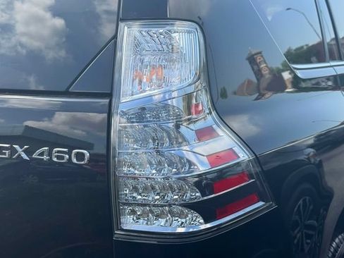 Used 2023 Lexus GX 460 Premium w/ Premium Package AWD/4WD image 13