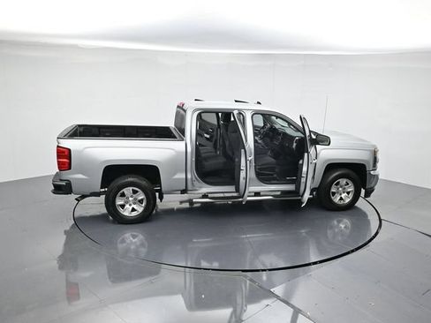 Used 2018 Chevrolet Silverado 1500 LT w/ LT Eassist Package RWD image 44