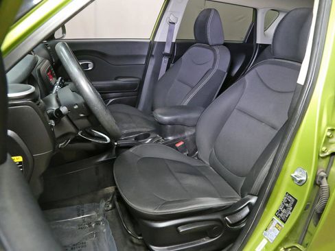 Used 2014 Kia Soul image 3