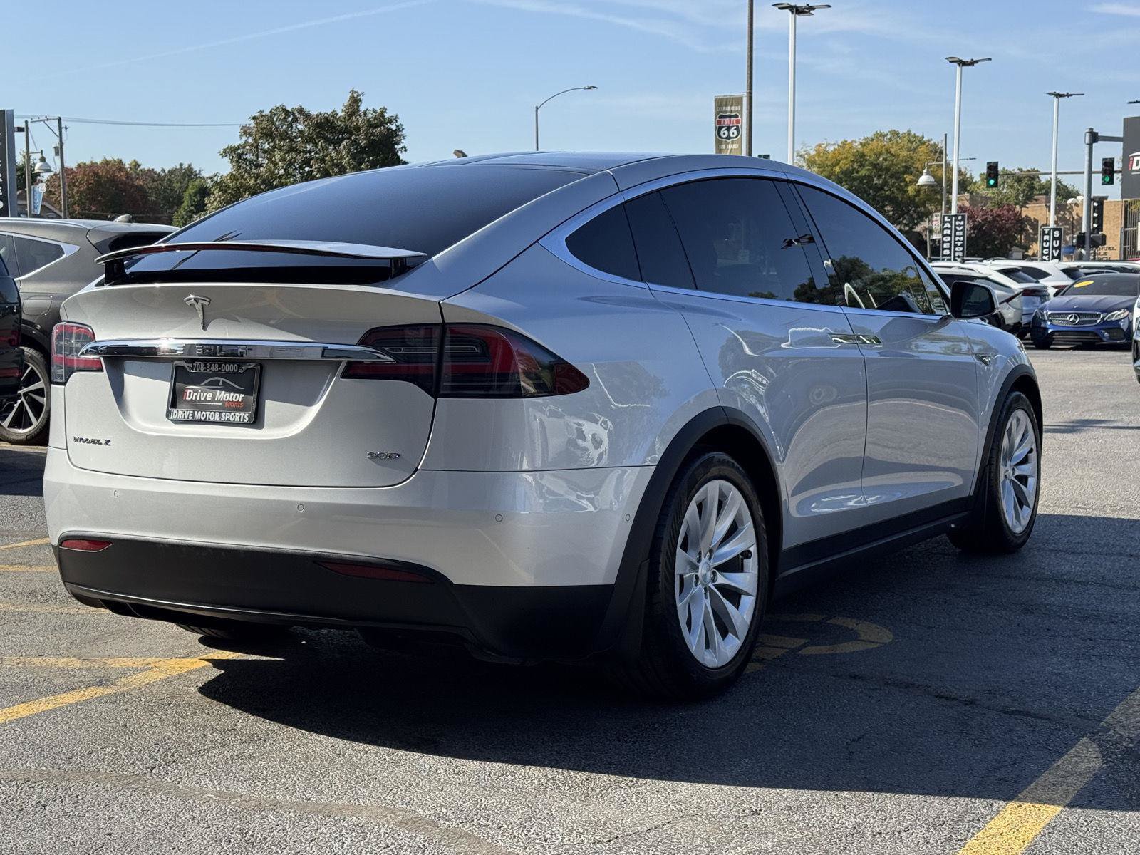 Used 2016 Tesla Model X 90D AWD/4WD image 12