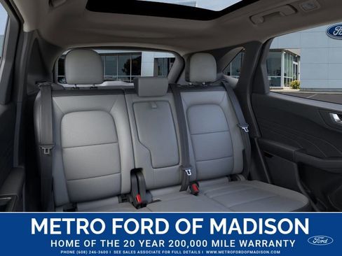 New 2025 Ford Escape SE image 13