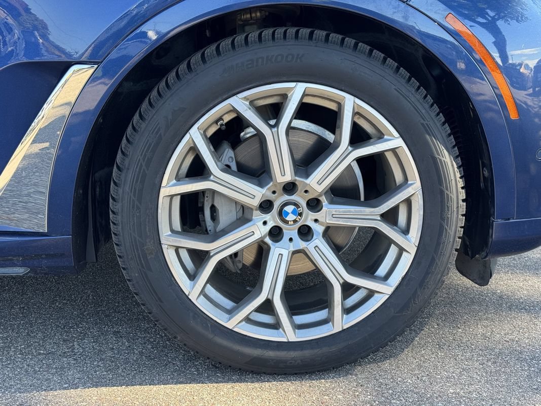 Used 2020 BMW X7 xDrive40i w/ Premium Package AWD/4WD image 10