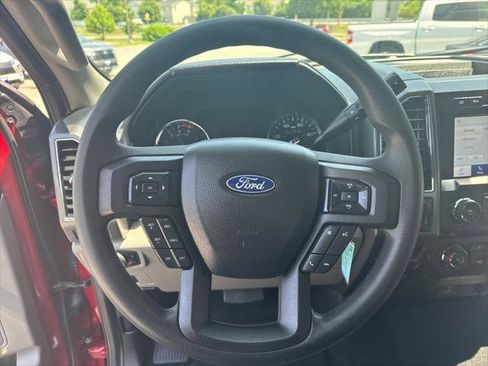 Used 2020 Ford F250 4x4 Crew Cab Super Duty image 17