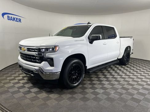 Certified 2024 Chevrolet Silverado 1500 LT AWD/4WD image 3