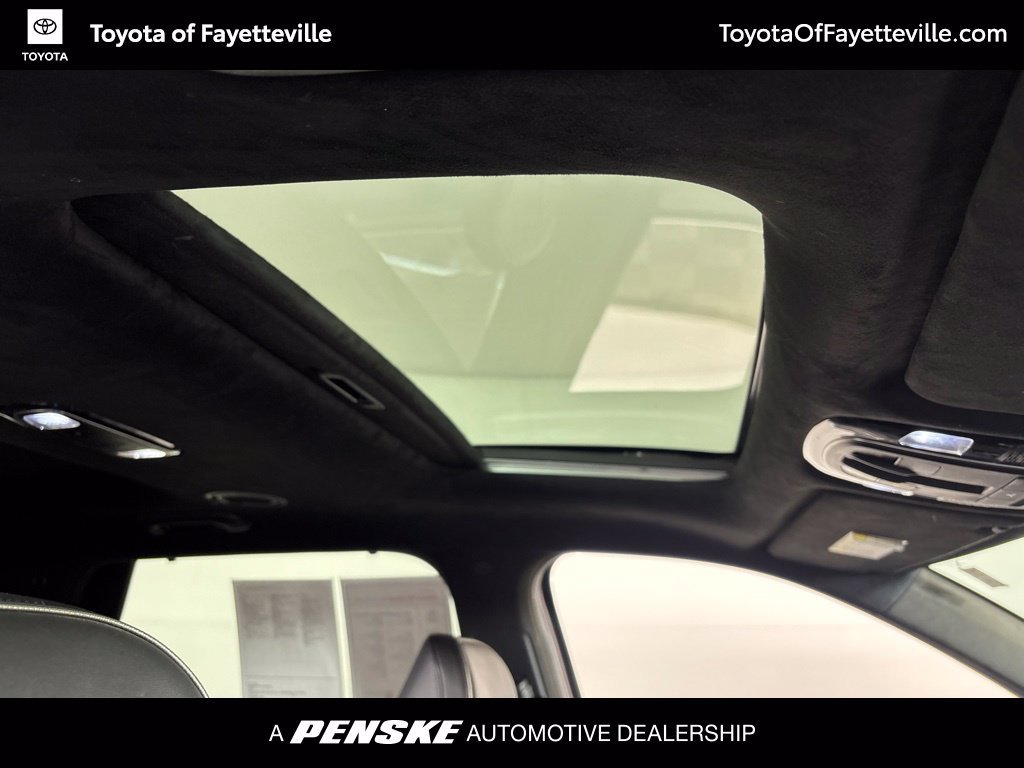 Used 2022 Hyundai Palisade Calligraphy FWD image 3