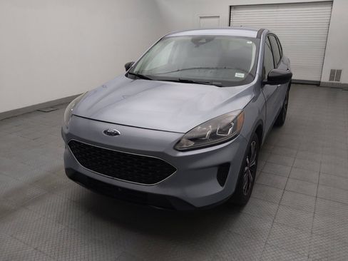 Used 2022 Ford Escape SE w/ SE Sport Appearance Package FWD image 15